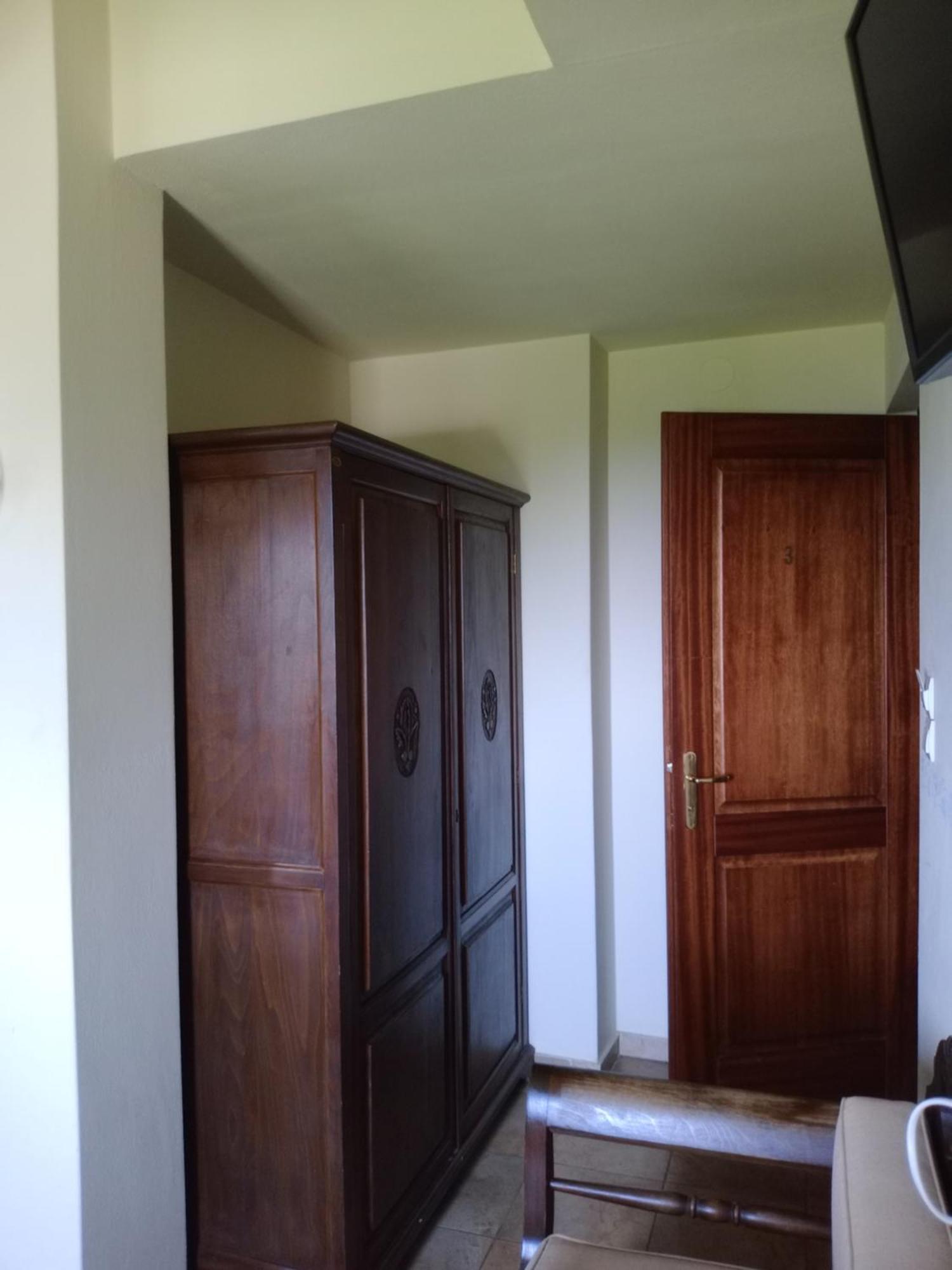 Hotel Erotas Áyios Dhimítrios Esterno foto
